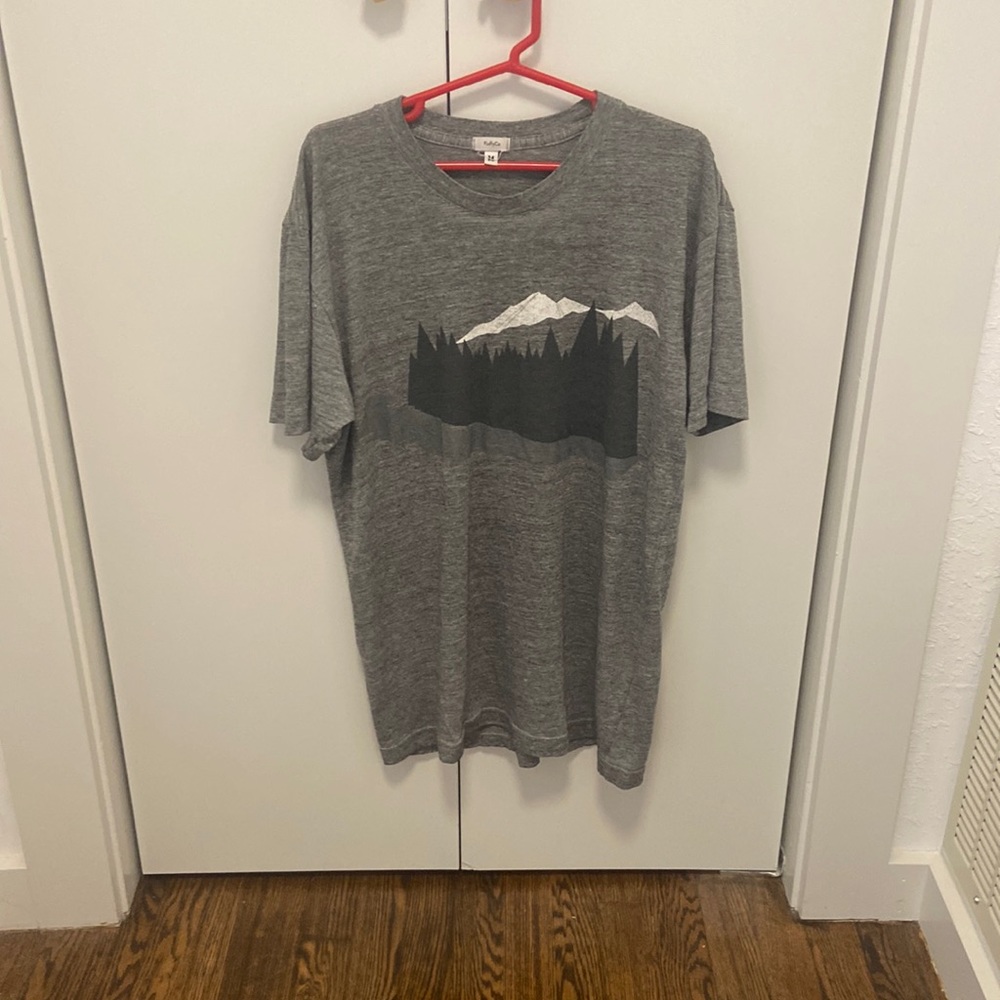 FluffyCo grey 50/50 t-shirt